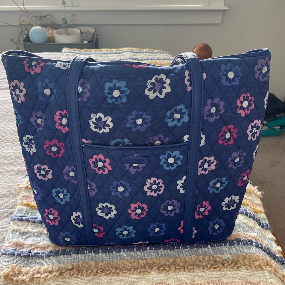 Vera Bradley Vera Tote Bag